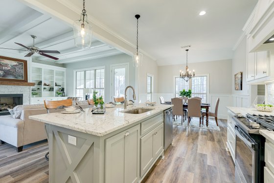 Interior - Kitchen 2 for Traditional House Plan #430-228 - 4 bed, 2 bath