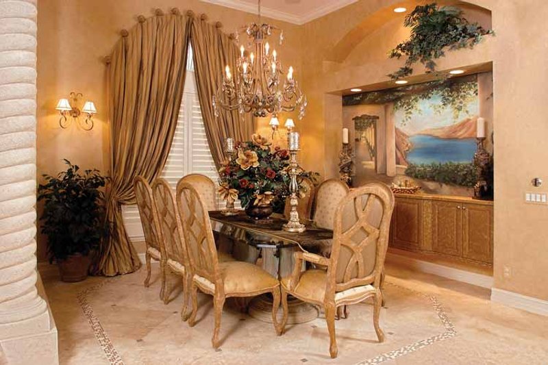 Home Plan - Interior - Dining Room for Mediterranean House Plan #1017-2 - 5 bed, 5.5 bath