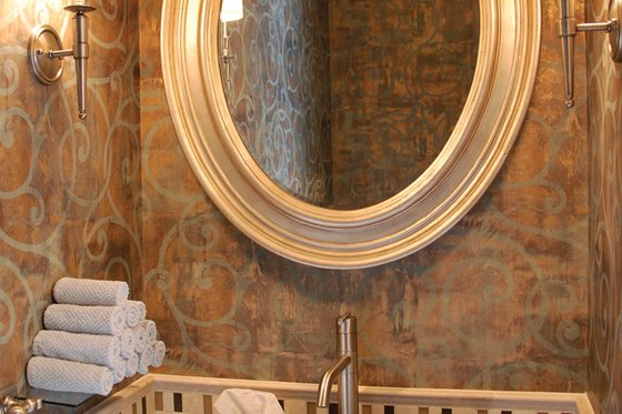 Interior - Bathroom for Mediterranean House Plan #1058-11 - 5 bed, 5 bath