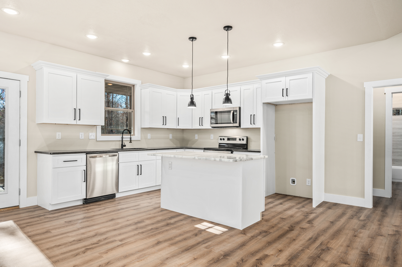 House Design - Interior - Kitchen for Farmhouse House Plan #44-274 - 3 bed, 2 bath