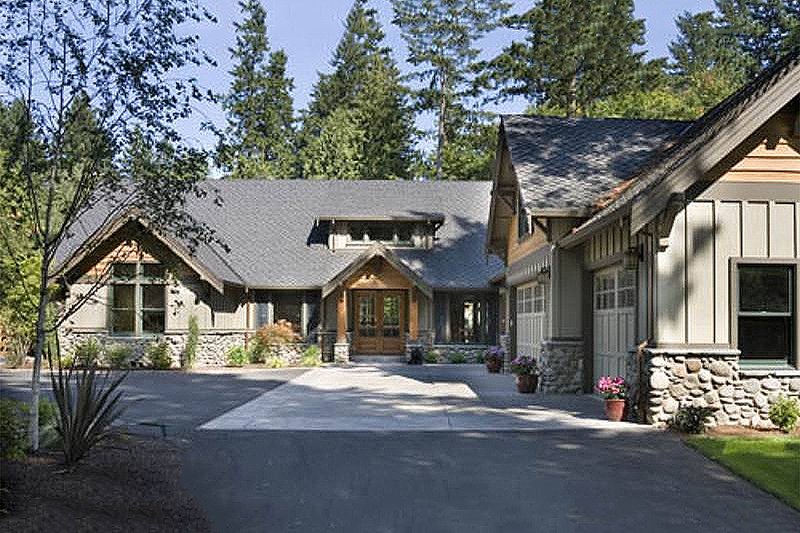 Dream House Plan - Front View - 3350 square foot Craftsman home