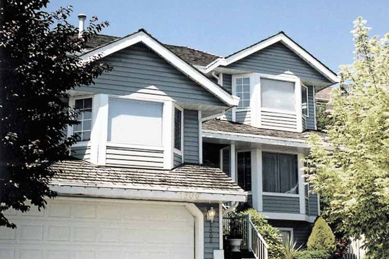 Home Plan - Craftsman Exterior - Front Elevation Plan #47-1053