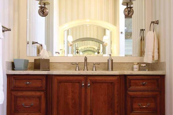 Interior - Bathroom for Country House Plan #928-231 - 3 bed, 3 bath