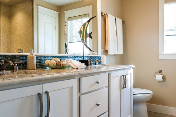 Interior - Master Bathroom for Bungalow House Plan #928-9 - 3 bed, 3 bath