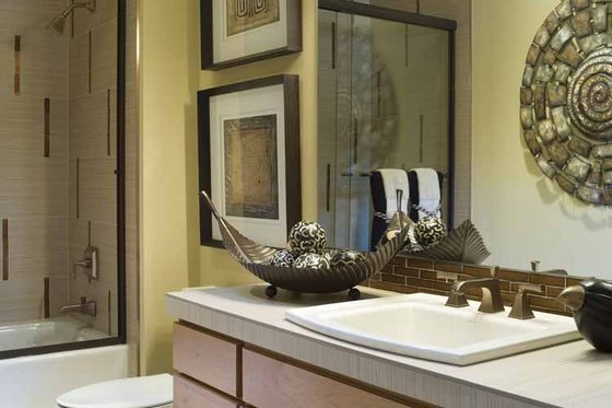 Interior - Bathroom for Traditional House Plan #48-877 - 4 bed, 4.5 bath