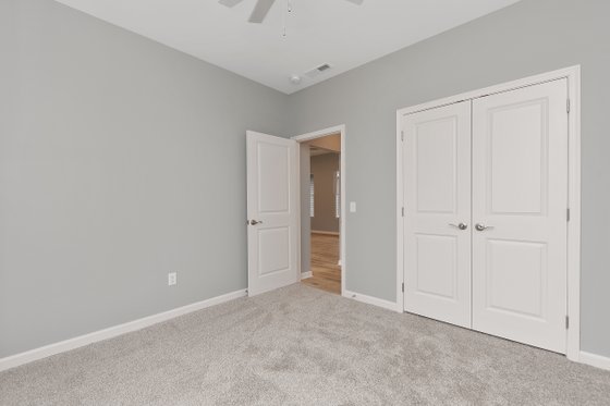 Farmhouse Interior - Bedroom Plan #430-209