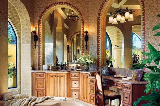 Interior - Bathroom 1 for Mediterranean House Plan #930-98 - 4 bed, 4.5 bath