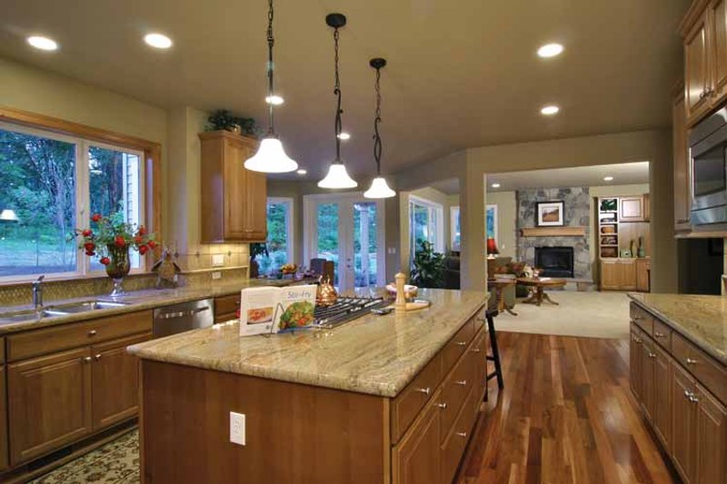 Home Plan - Interior - Kitchen 2 for Craftsman House Plan #132-241 - 4 bed, 3.5 bath