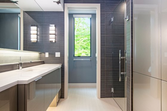 Interior - Master Bathroom for Contemporary House Plan #928-343 - 3 bed, 2.5 bath