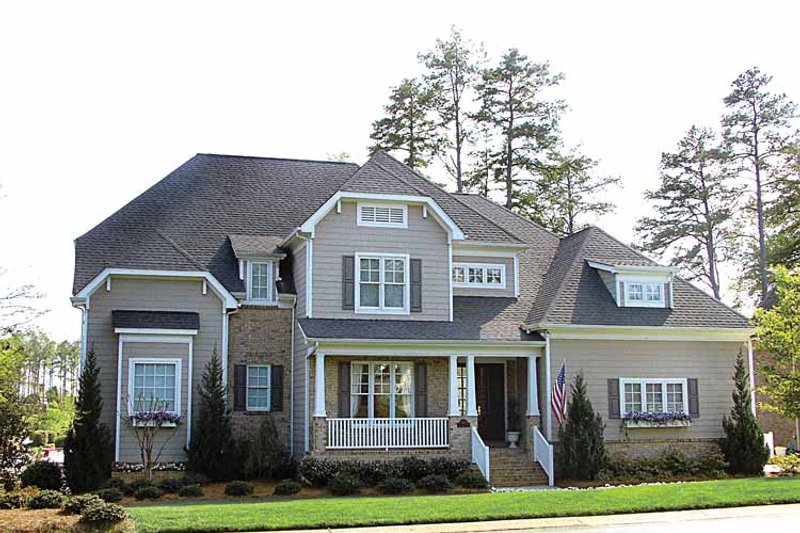 Dream House Plan - Craftsman Exterior - Front Elevation Plan #453-302