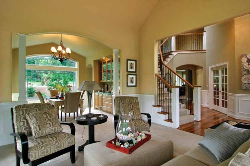 Home Plan - Interior - Family Room 3 for Craftsman House Plan #132-241 - 4 bed, 3.5 bath