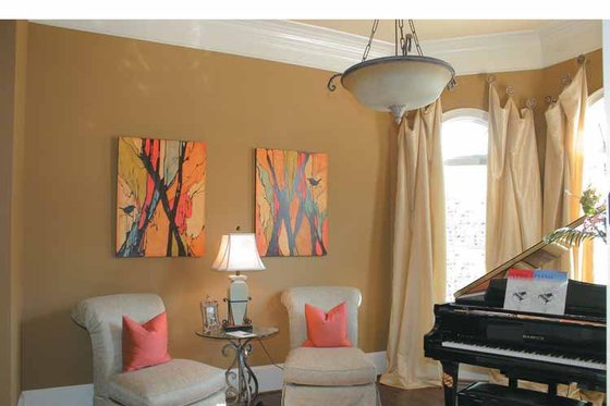 Interior - Family Room for Colonial House Plan #927-587 - 4 bed, 4 bath
