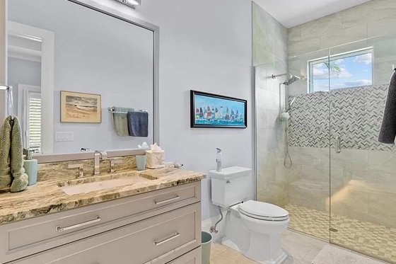 Interior - Bathroom 1 for Beach House Plan #548-60 - 4 bed, 4.5 bath