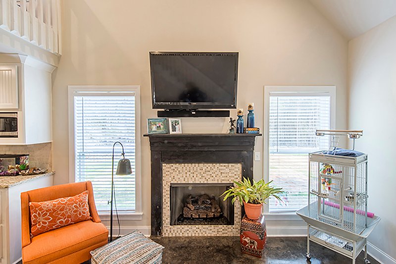 Home Plan - Photo 5 for Farmhouse House Plan #430-285 - 1 bed, 2 bath