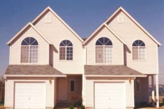 Exterior - Front Elevation for Traditional House Plan #303-443 - 3 bed, 2.5 bath