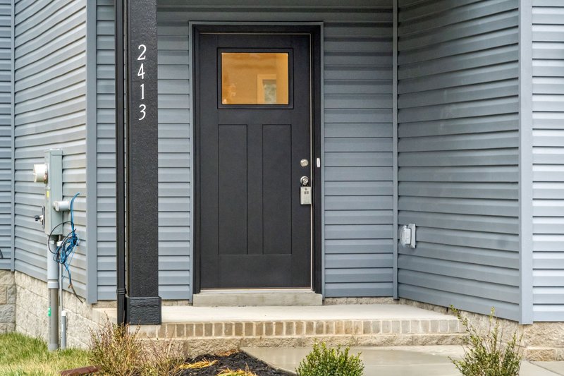 Architectural House Design - Interior - Entry for Traditional House Plan #20-2432 - 4 bed, 2.5 bath