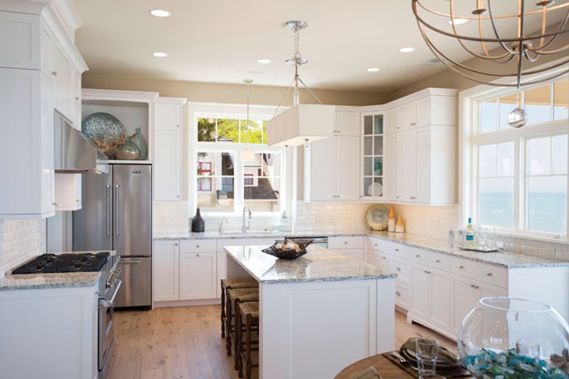 Home Plan - Interior - Kitchen for Craftsman House Plan #928-268 - 3 bed, 3.5 bath