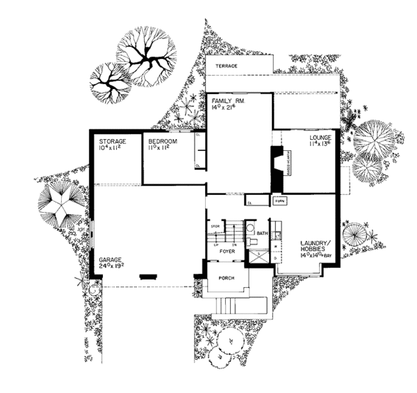 House Design - Mediterranean Floor Plan - Main Floor Plan #72-749