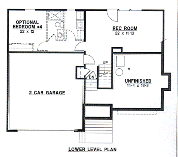 Traditional Floor Plan - Lower Floor Plan #67-143