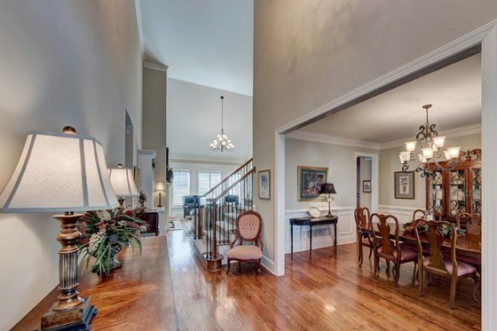 Interior - Entry for Traditional House Plan #437-118 - 4 bed, 3.5 bath