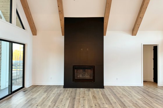 Interior - Family Room 2 for Craftsman House Plan #437-131 - 3 bed, 2 bath