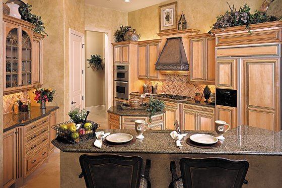 Interior - Kitchen for Mediterranean House Plan #930-291 - 3 bed, 4 bath