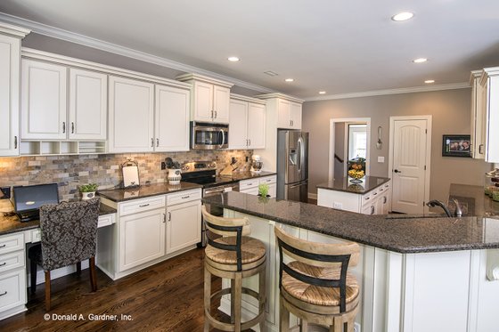 Interior - Kitchen for Country House Plan #929-610 - 4 bed, 3 bath