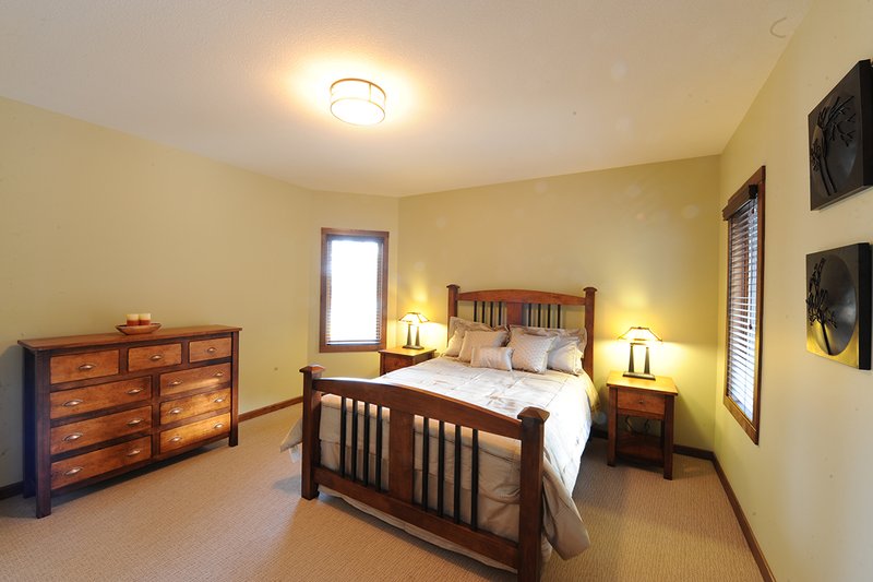 Home Plan - Master Bedroom - 1900 square foot Cottage