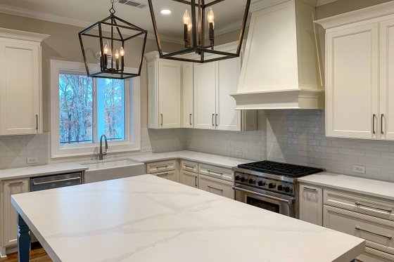 Interior - Kitchen 2 for Craftsman House Plan #437-95 - 3 bed, 3.5 bath