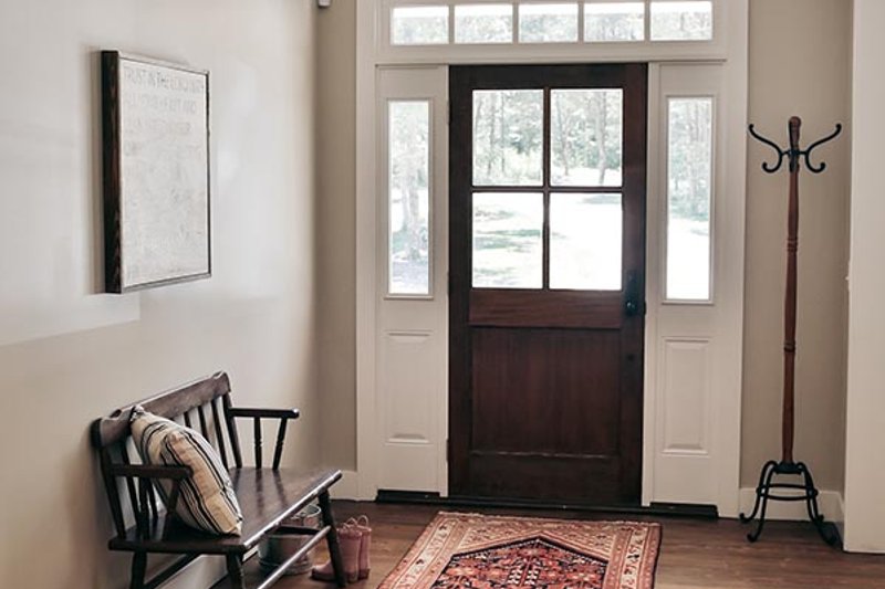 Home Plan - Interior - Entry for Country House Plan #17-2148 - 4 bed, 3.5 bath