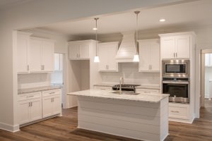 Interior - Kitchen for Farmhouse House Plan #430-240 - 3 bed, 2 bath