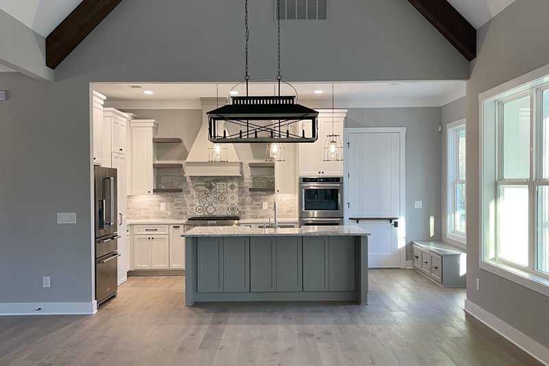 Home Plan - Interior - Kitchen 3 for Craftsman House Plan #437-111 - 4 bed, 3.5 bath
