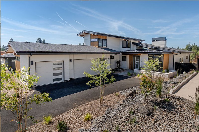 Architectural House Design - Exterior - Front Elevation 2 for Modern House Plan #895-172 - 4 bed, 2.5 bath