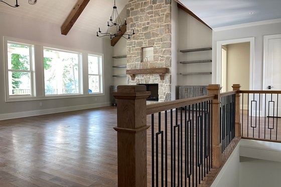 Interior - Family Room 1 for Craftsman House Plan #437-122 - 4 bed, 4 bath