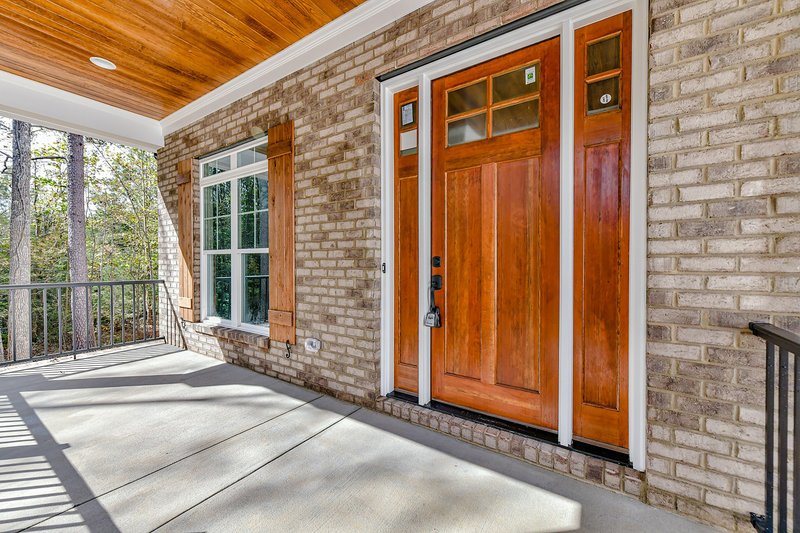 Dream House Plan - Exterior - Covered Porch 1 for Craftsman House Plan #430-140 - 3 bed, 2.5 bath