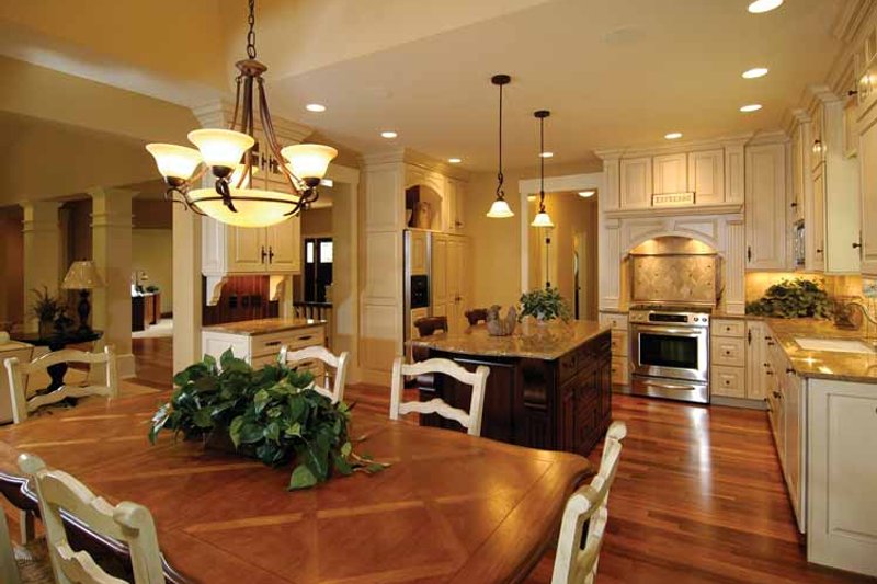 Home Plan - Interior - Kitchen 1 for Craftsman House Plan #928-91 - 3 bed, 3.5 bath