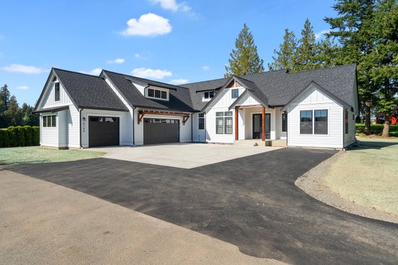Exterior - Other Elevation for Farmhouse House Plan #1070-129 - 4 bed, 3.5 bath
