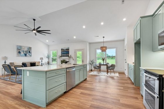 Interior - Other 3 for Ranch House Plan #123-120 - 3 bed, 2.5 bath