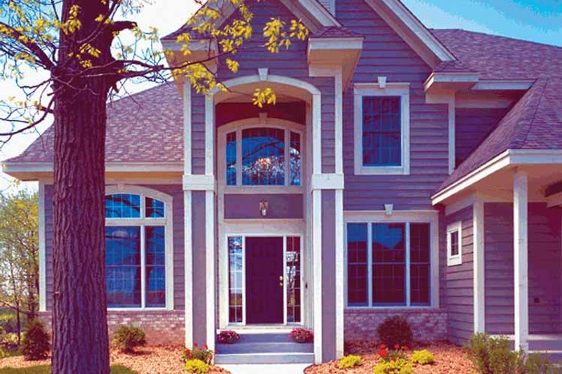 Dream House Plan - Traditional Exterior - Front Elevation Plan #320-510