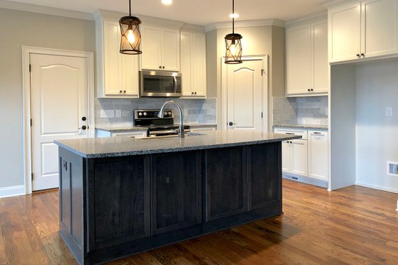 Interior - Kitchen 1 for Ranch House Plan #437-77 - 3 bed, 2.5 bath