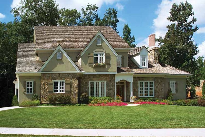 Dream House Plan - Country Exterior - Front Elevation Plan #429-180