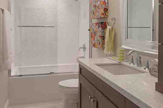 Farmhouse Interior - Bathroom Plan #1058-73