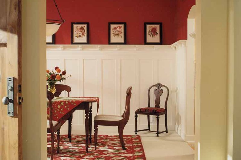 Dream House Plan - Interior - Dining Room for Traditional House Plan #928-46 - 4 bed, 3.5 bath