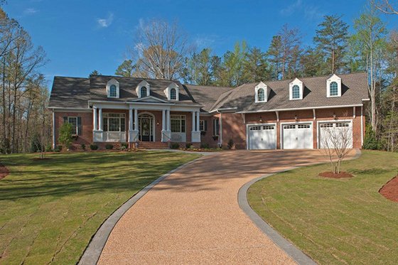 Exterior - Front Elevation 3 for Traditional House Plan #927-958 - 4 bed, 3.5 bath
