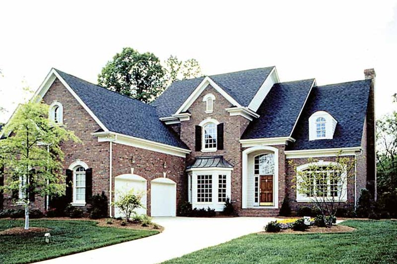 House Blueprint - Traditional Exterior - Front Elevation Plan #453-564