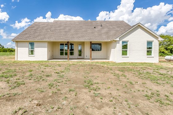 Photo 7 for Farmhouse House Plan #430-189 - 3 bed, 2 bath