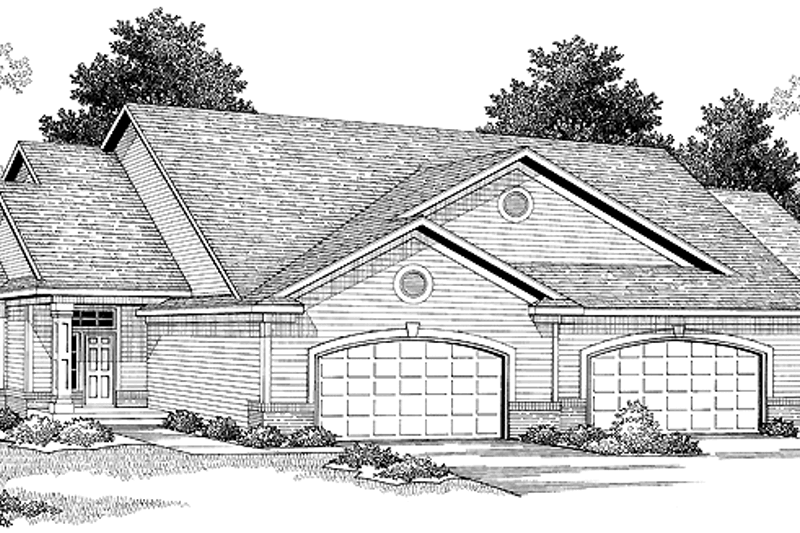 Bungalow Style House Plan - 6 Beds 4 Baths 4300 Sq/Ft Plan #70-1391