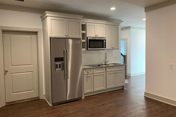 Lower Level Wet Bar