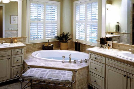 Photo 8 for European House Plan #132-168 - 4 bed, 3.5 bath