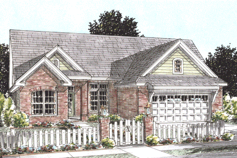 Traditional Style House Plan - 3 Beds 2 Baths 1780 Sq/Ft Plan #20-1593